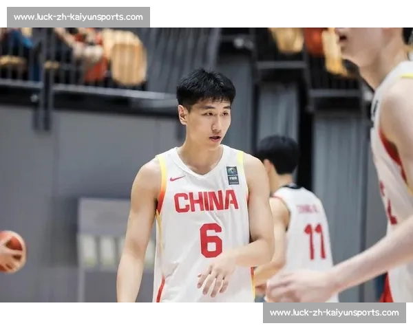 崔新泉高效 14+4 助率队取胜 能攻善传尽显全能身手